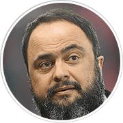 Profile photo for Vangelis Marinakis
